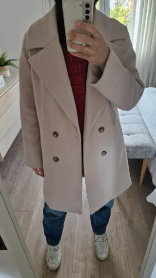 Abrigo oversize beige