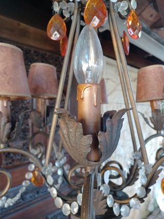 Lámpara de bronce..