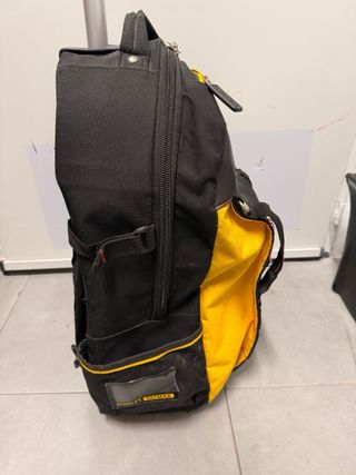 Mochila herramientas con ruedas Stanley fatmax