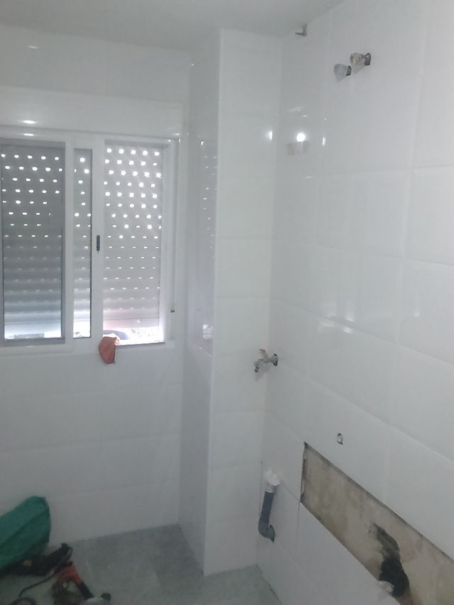 Alicatador,electricidad,REFORMAS EN GENERAL