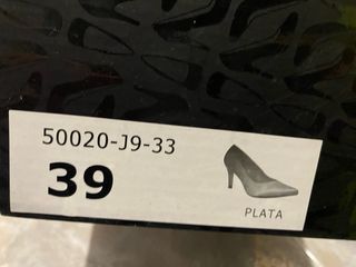 Zapatos lentejuelas plateados