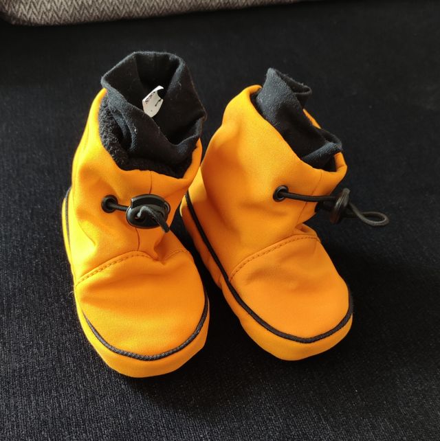 Botines de porteo bebé 