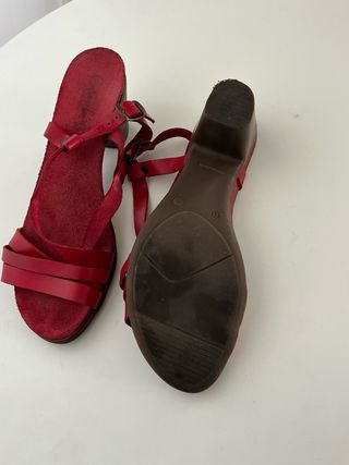 Sandalias cuero piel rojas