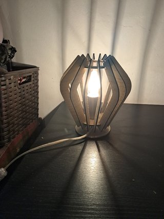 Lampara pequeña IKEA