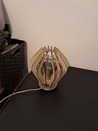 Lampara pequeña IKEA