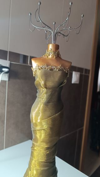Maniquí Joyero