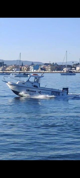 Salidas de pesca en embarcación 