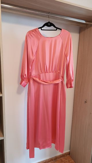 Vestido de fiesta color salmón