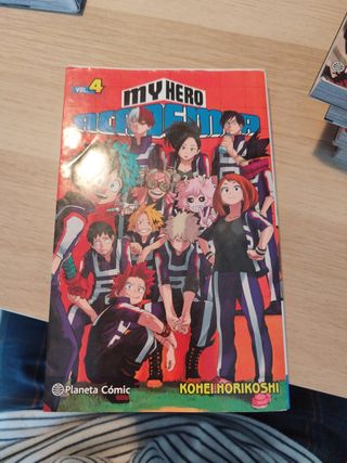 Mangas de My Hero Academia y de Pokèmon