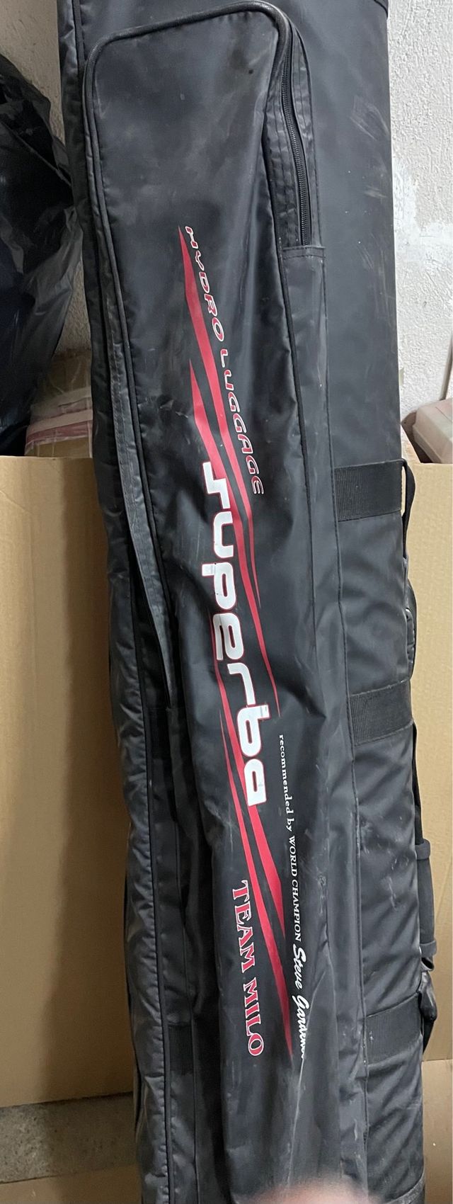 Funda de enchufable Milo superba