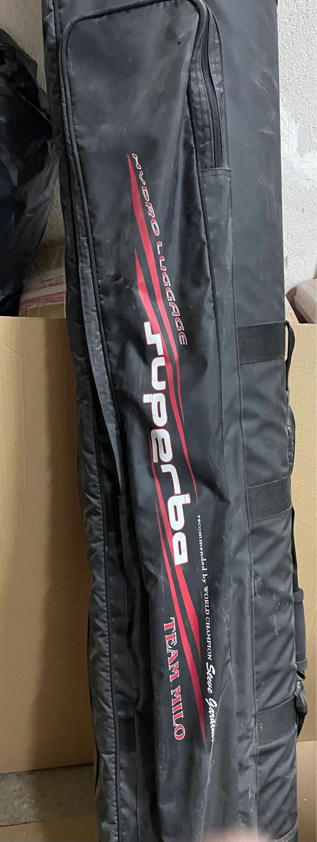 Funda de enchufable Milo superba