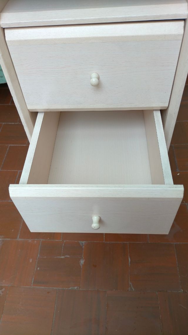 Escritorio blanco 95x50cm de madera, con cristal