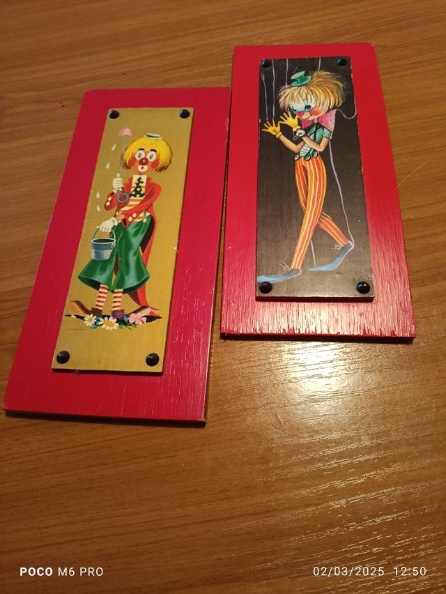 Dos cuadros de payasos
