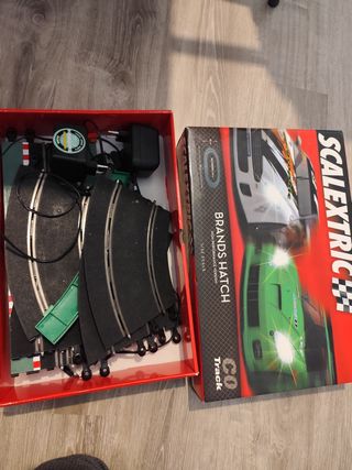 2 Scalextric más 3 coches