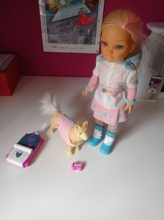 Nancy nieve con su perro