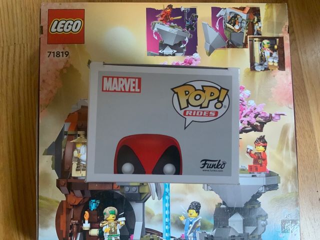 Funko pop Deadpool with Scooter 48