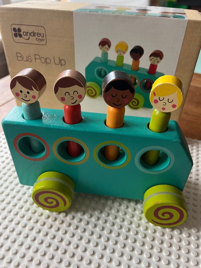 Bus Pop Up Montessori Coche Madera Andreu Toys