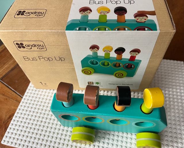 Bus Pop Up Montessori Coche Madera Andreu Toys