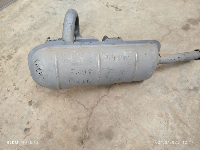 Túbo de escape de Fiat 850