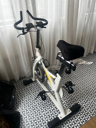 Bicicleta estática spinning BH