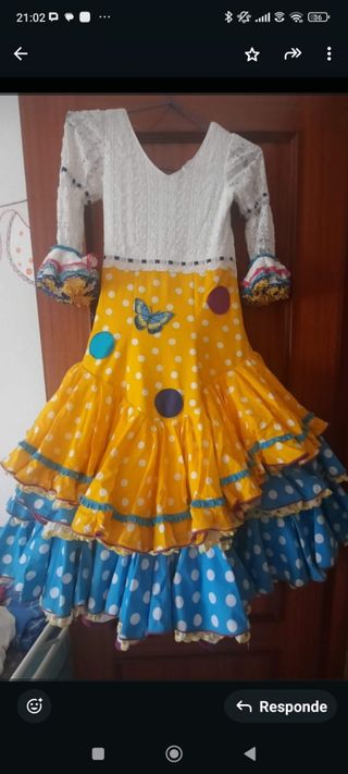 Traje de flamenca de niña