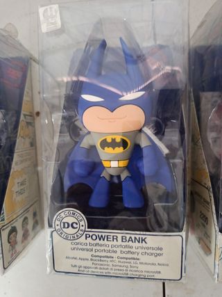 Cargador superhéroes