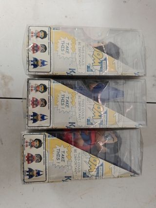 Cargador superhéroes