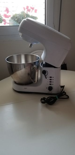 Maquina para repostería.Utilizado una vez