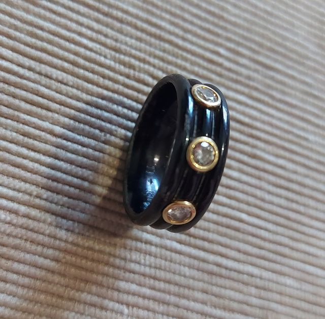Anello in oro e titanio 