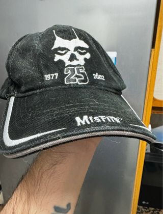 Gorra Misfits 25º aniversario LXL negra