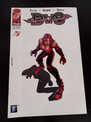 Cómics DV8 (diversos)
