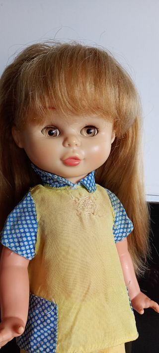 Muñeca trini de famosa de los70