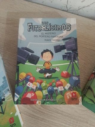 Los Futbolísimos 4: El misterio del ojo de halcón (Spanish Edition)