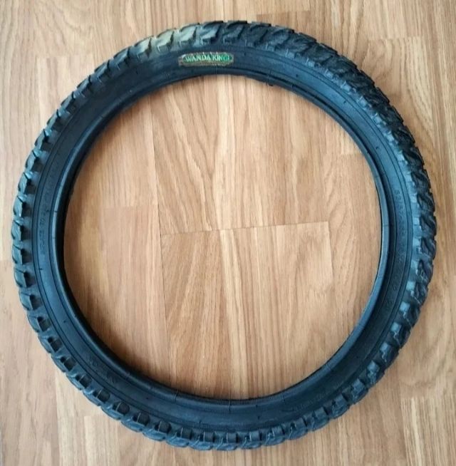 Coppia di coperchi 18x1,95-2,125