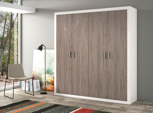 Armario de 4 puertas Batientes en HELLIN