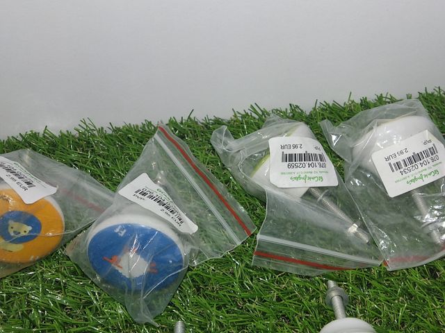 Pomos armario infantil