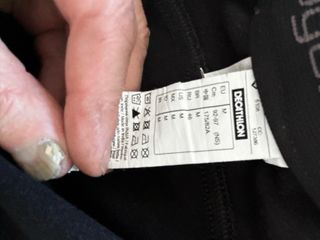 Casco botas pantalón equitación