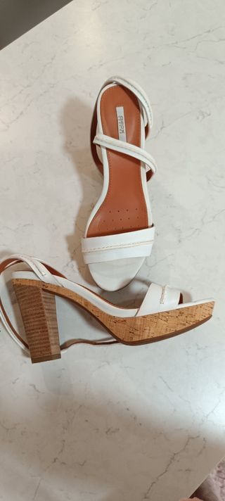 Sandalias blancas con plataforma GEOX
