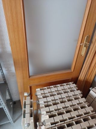 Puerta madera y cristal ancha