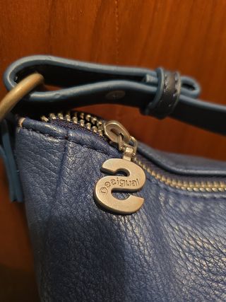 Bolso juvenil piel DESIGUAL