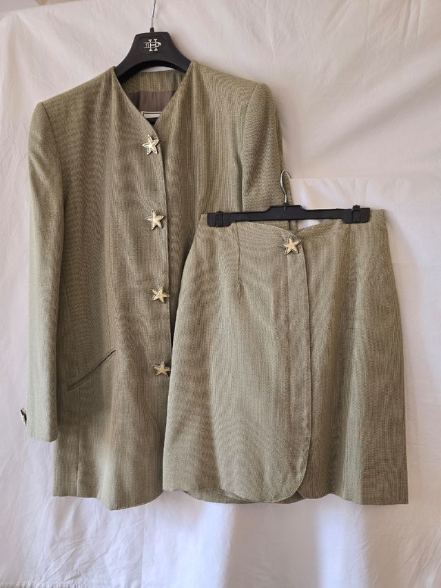 Traje falda María Mariño