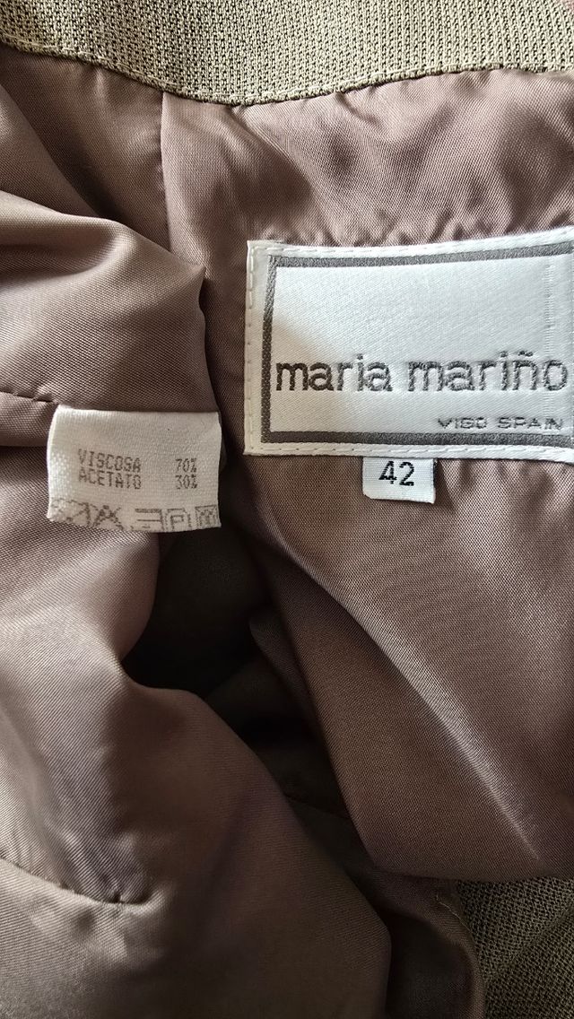 Traje falda María Mariño