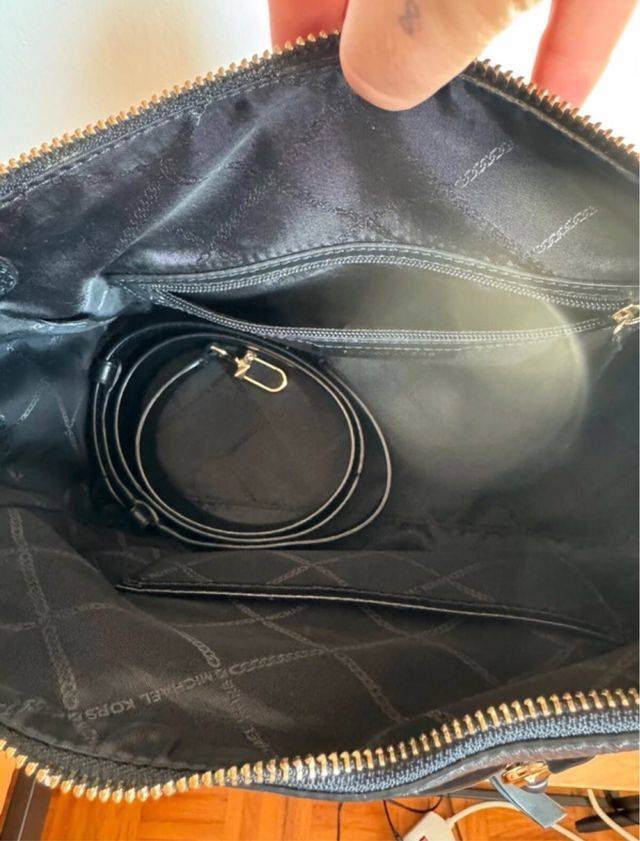 Bolso de piel michael kors