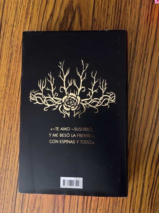 Una corte de rosas y espinas. Edición especial