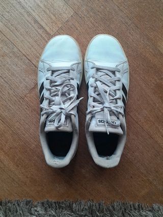 Adidas Grand Court 2.0