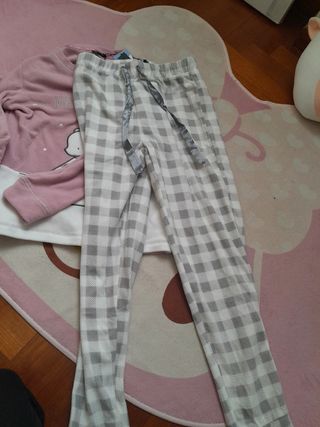 Completo pigiama in pile orso