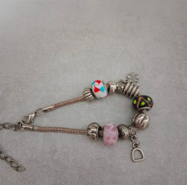 Pulseras charms