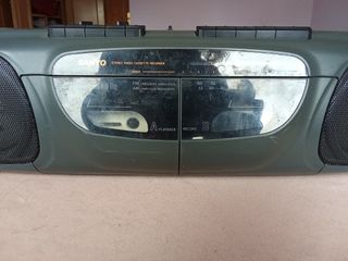 Radio cassette grabadora Sanyo MW 803F H.