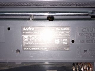 Radio cassette grabadora Sanyo MW 803F H.