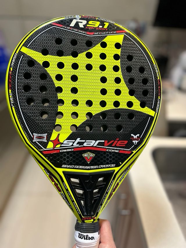Pala de padel STARVIE R9.1 amarilla